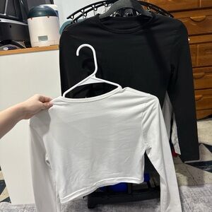 SHEIN Black and White Crop Tops